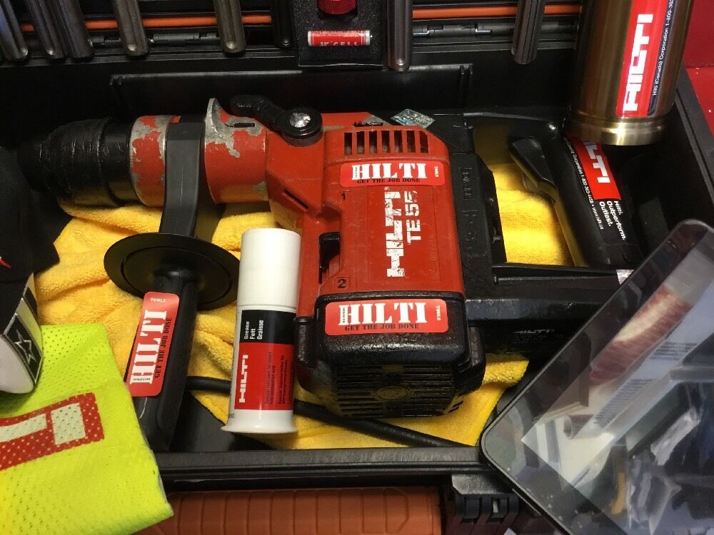 HILTI TE 55 HAMMER DRILL, FREE PAD AND EXTRAS, STRONG, GERMANY