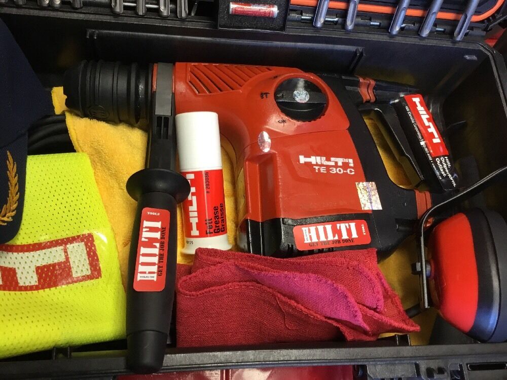 HILTI TE 30-C, PREOWNED, DURABLE, FREE TABLET, DRILLS & CHISELS