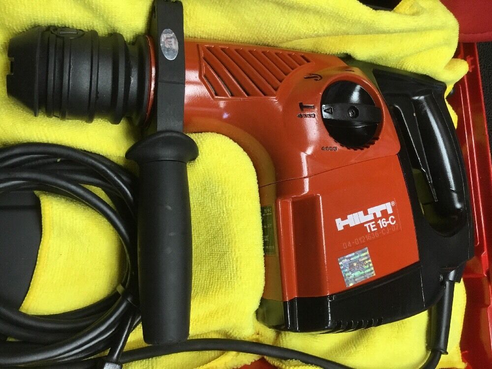 HILTI TE 16-C, GREAT CONDITION, FREE BITS, CHISELS, COMPLETE SET