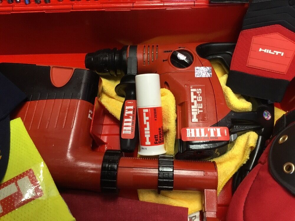 HILTI TE 6-S HAMMER DRILL,WITH TE DRS-M, FREE EXTRAS