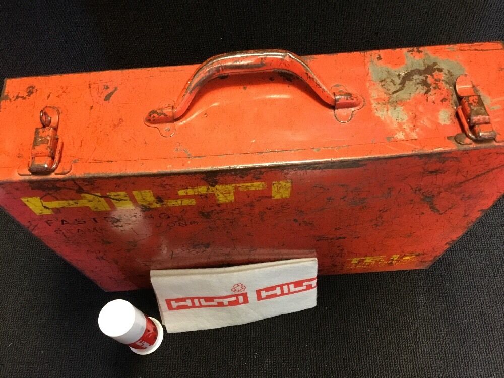 HILTI ORIGINAL CASE TE 17 (CASE ONLY), PREOWNED, FREE HILTI GREASE