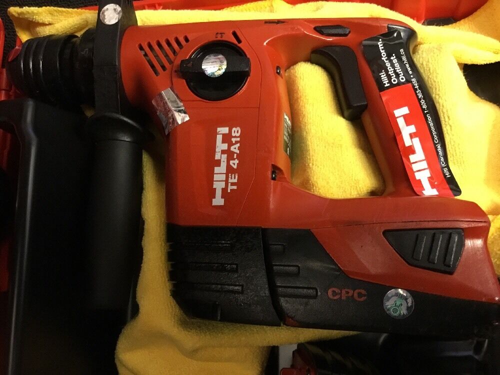 HILTI TE 4-A18 PREOWNED, FREE COFFEE MUG, BITS AND EXTRAS