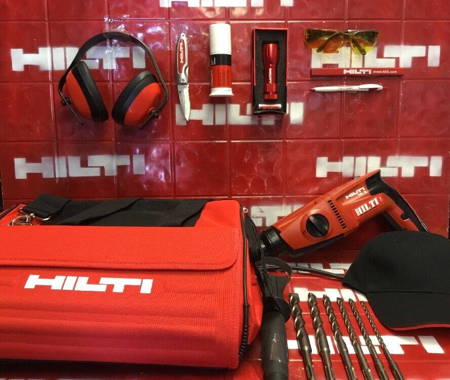 HILTI TE 2 HAMMER DRILL, PREOWNED, EXCELLENT CONDITION, EXTRAS