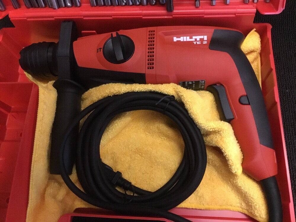 HILTI TE 2 DRILL, NEW, FREE THERMO, BITS, A LOT OF EXTRAS