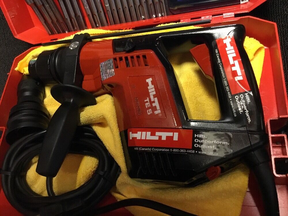 HILTI TE 5 PREOWNED, FREE TABLET, BITS AND EXTRAS