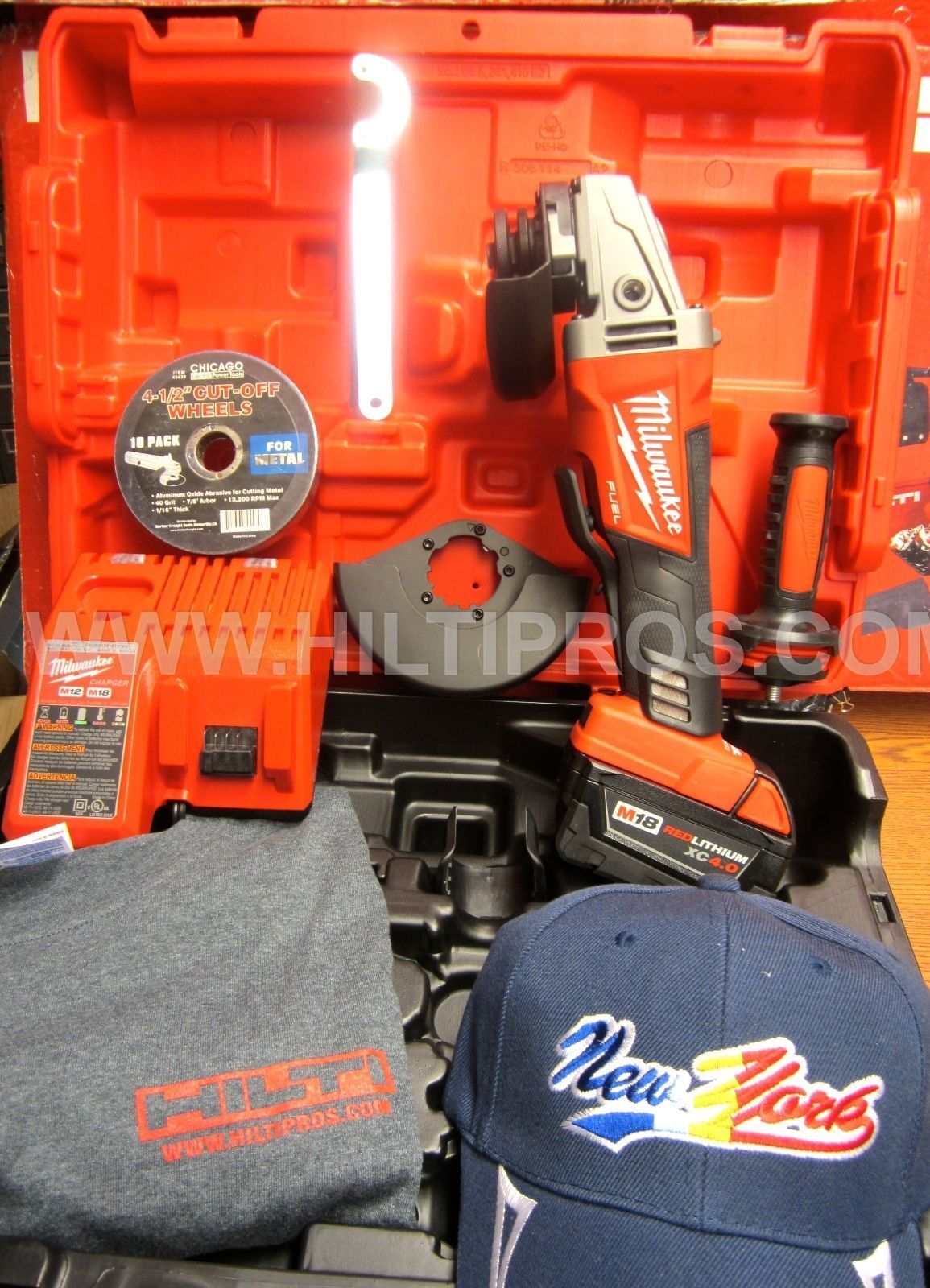 MILWAUKEE GRINDER M18, NEW , STRONG , FREE GLOVES, HAT , SHIRTS , FAST SHIP