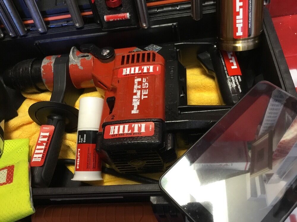 HILTI TE 55 HAMMER DRILL, FREE PAD AND EXTRAS, STRONG, GERMANY