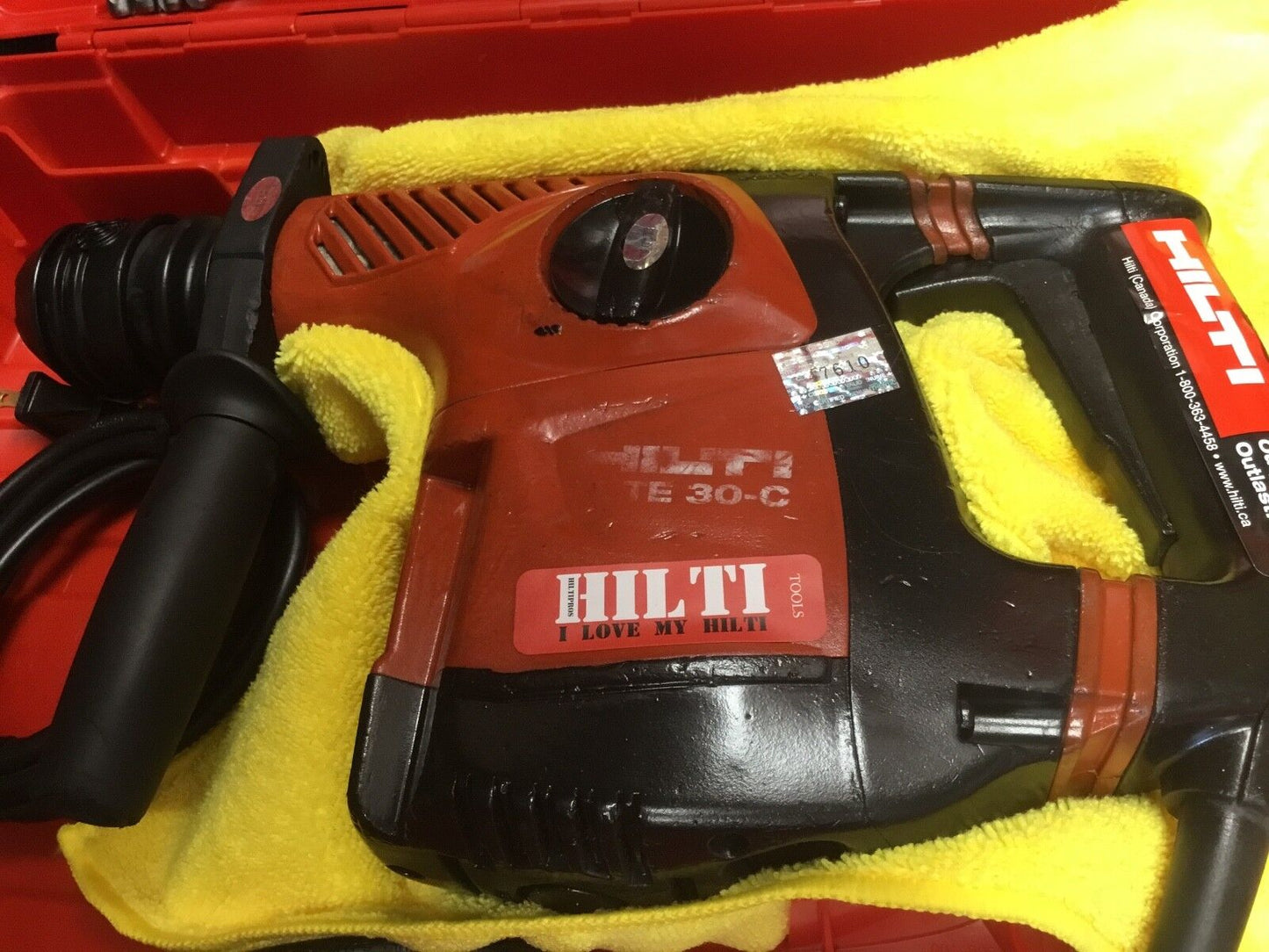 HILTI TE 30-C HAMMER DRILL, PREOWNED, MADE IN GERMANY, FREE GRINDER