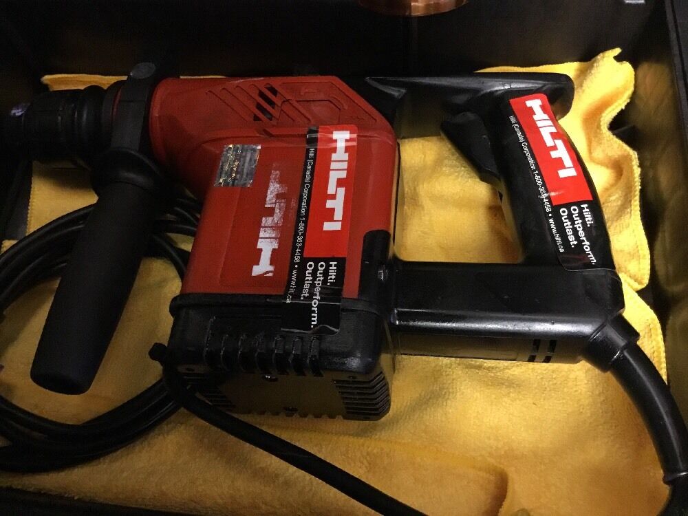 HILTI TE 15, PREOWNED, FREE THERMO, BITS, AND A LOT OF MORE
