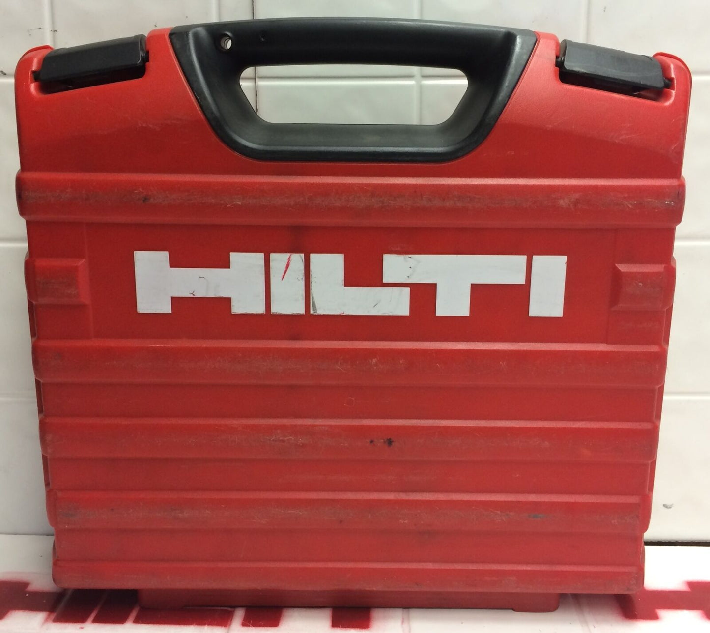 HILTI TE 6-S, PREOWNED, FREE HILTI HAT, SET OF BITS, CHISELS