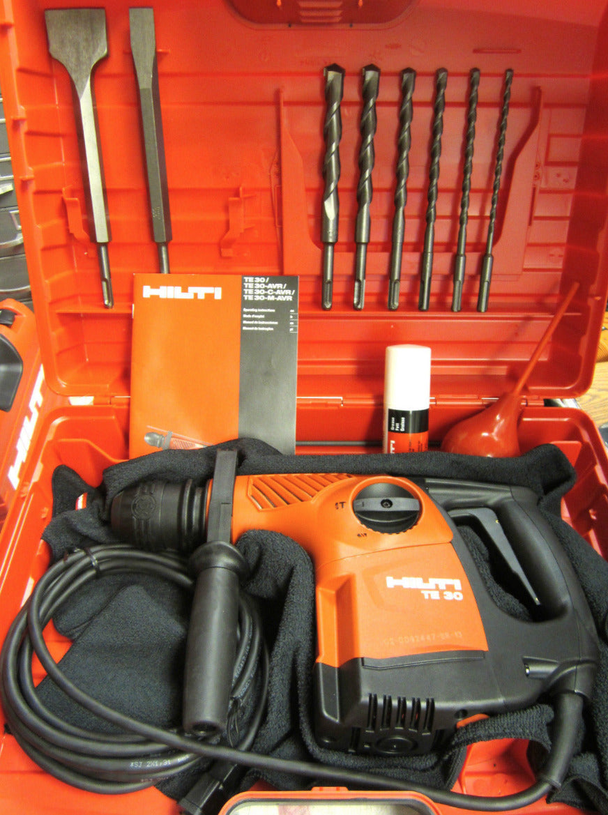 HILTI TE 30 HAMMER DRILL, NEW, LATEST MODEL, FREE BLUETOOTH SPEAKER