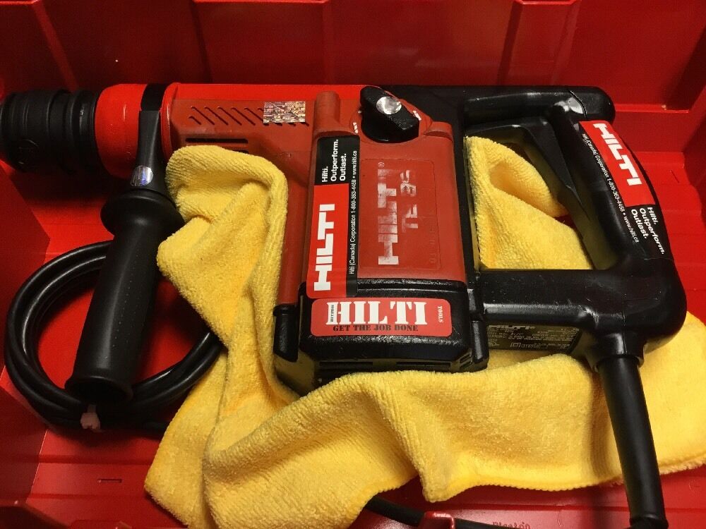 HILTI TE 35 HAMMER DRILL, PREOWNED, FREE BITS & CHISEL, THERMO