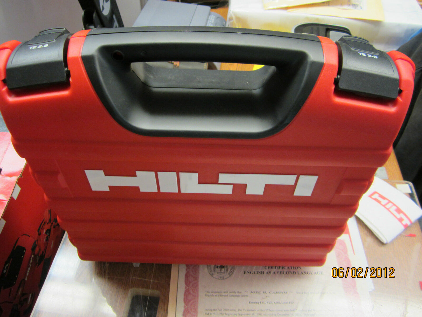 Hilti TE 2-S Rota ry Hammer Drill, NEW , NEVER USED