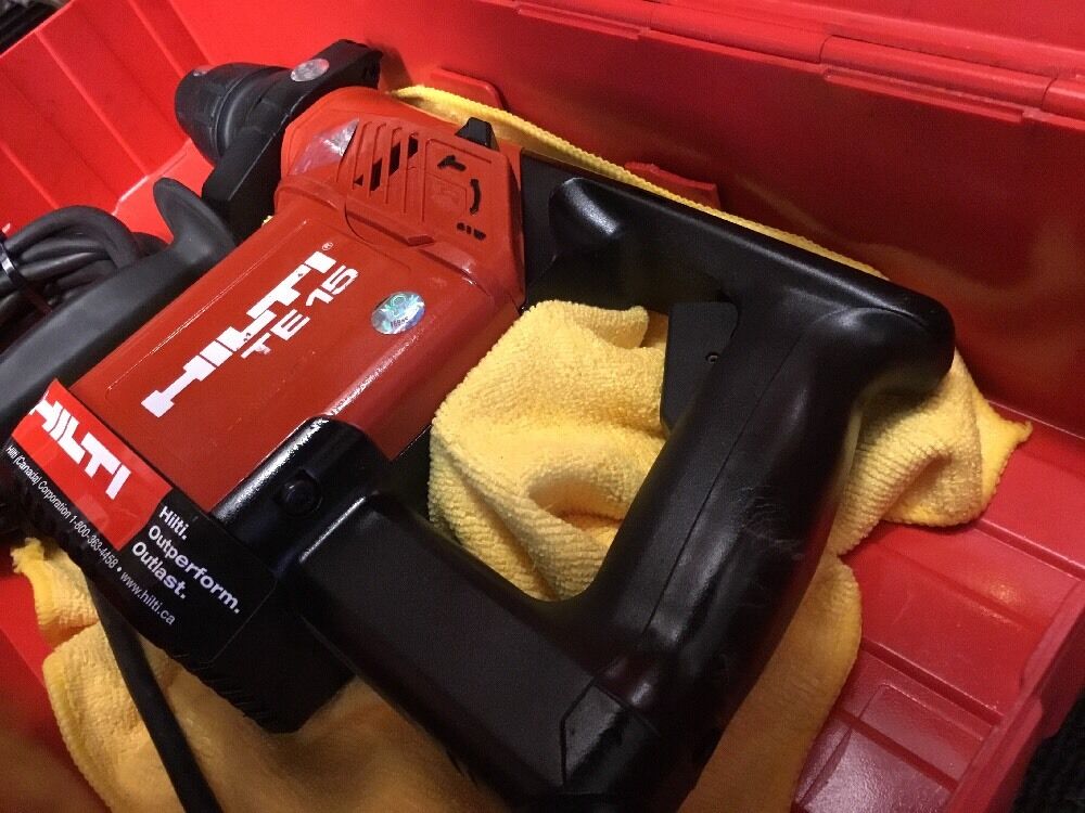 HILTI TE 15, PREOWNED, FREE COFFEE MUG, BITS, AND MORE