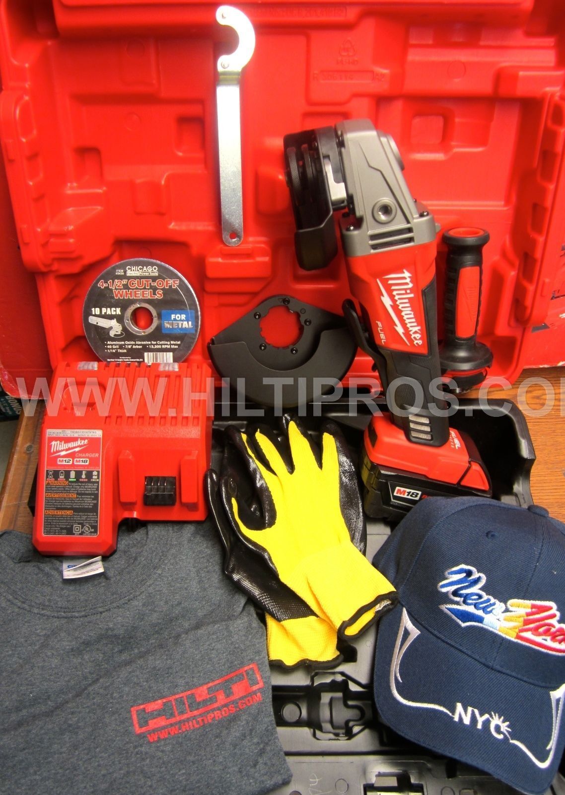 MILWAUKEE GRINDER M18, NEW , STRONG , FREE GLOVES, HAT , SHIRTS , FAST SHIP