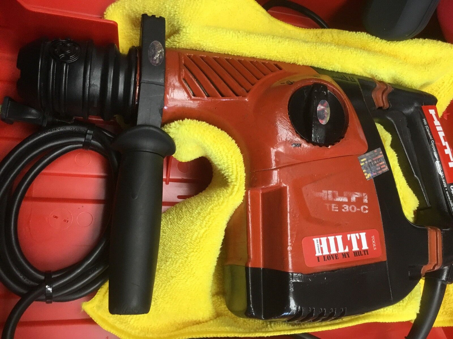 HILTI TE 30-C HAMMER DRILL, PREOWNED, MADE IN GERMANY, FREE GRINDER