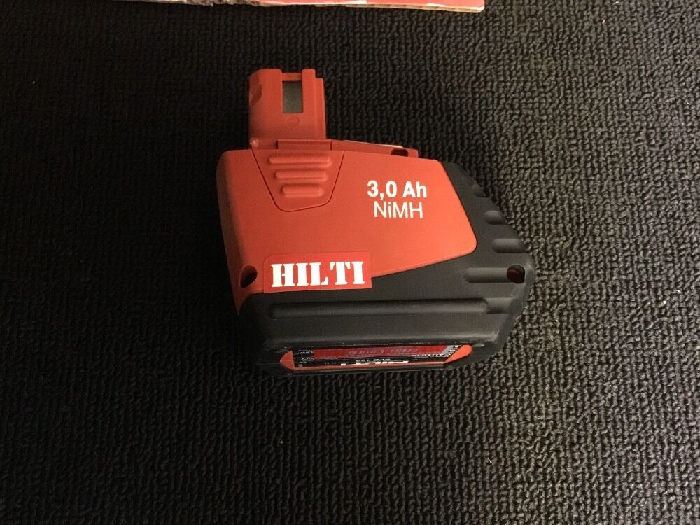 HILTI BATTERY SFB 155 3.0AH, BRAND NEW, FREE HAT