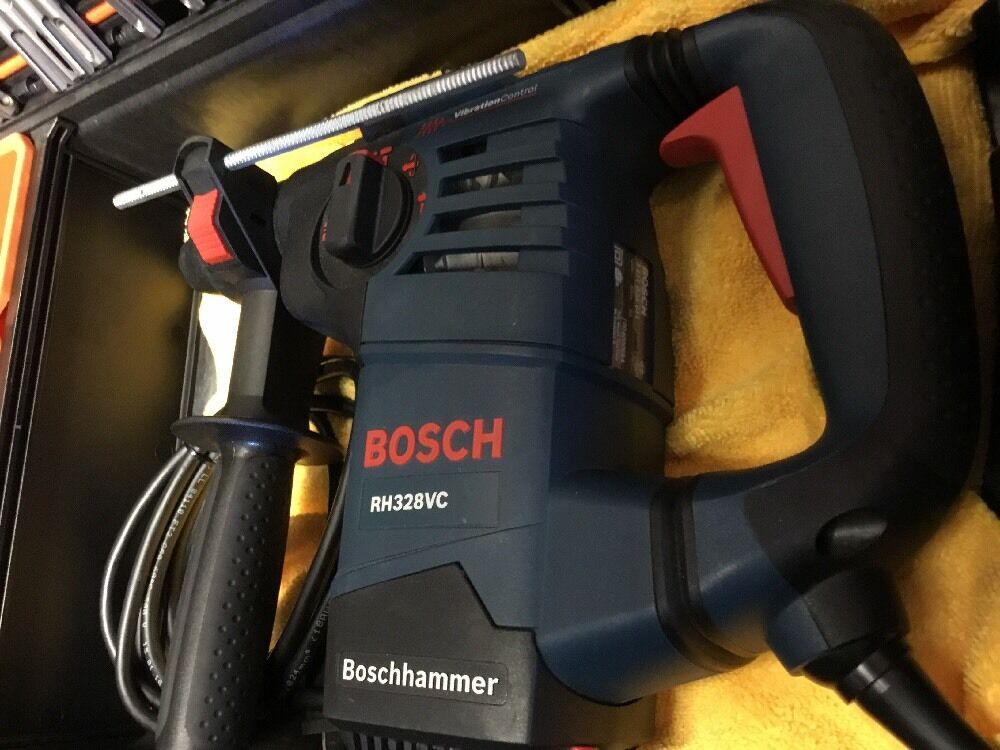 BOSCH HAMMER DRILL