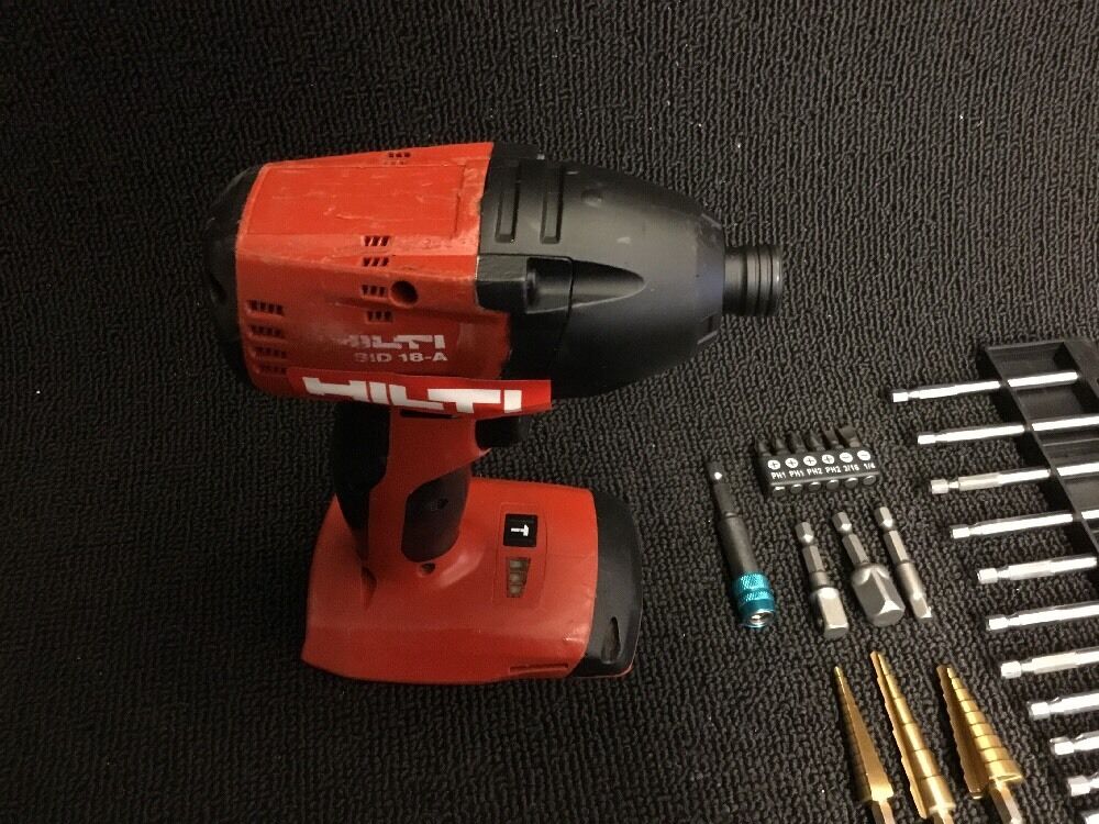 HILTI SID 18-A (BODY ONLY) PREOWNED, FREE HAT, KNIFE AND EXTRAS