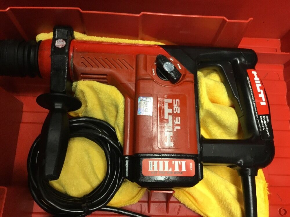 HILTI TE 35, EXCELLENT CONDITION, FREE BITS & CHISEL,THERMO BOTTLE