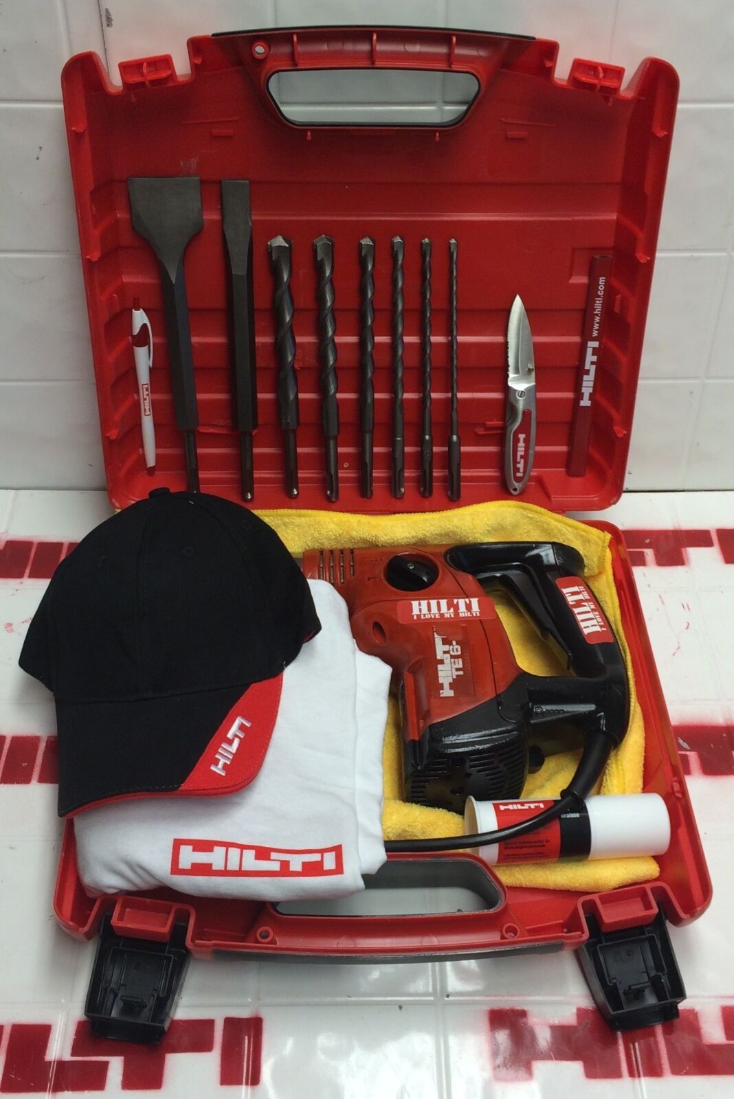 HILTI TE 6-S, PREOWNED, FREE HILTI HAT, SET OF BITS, CHISELS