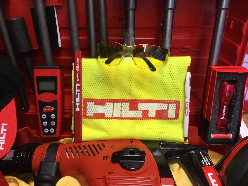 HILTI TE 50, EXCELLENT CONDITION, LOAD, FREE EXTRAS, DURABLE