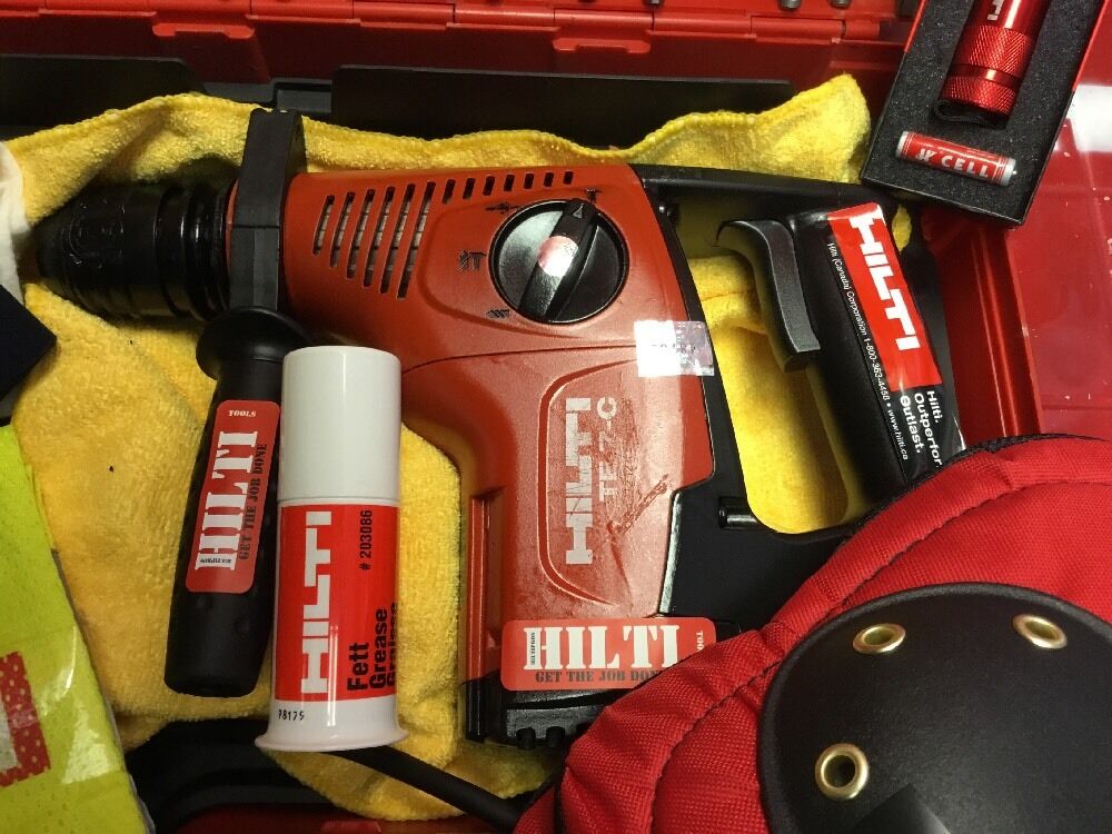 HILTI TE 7-C HAMMER DRILL, GREAT, FREE EXTRAS, STRONG