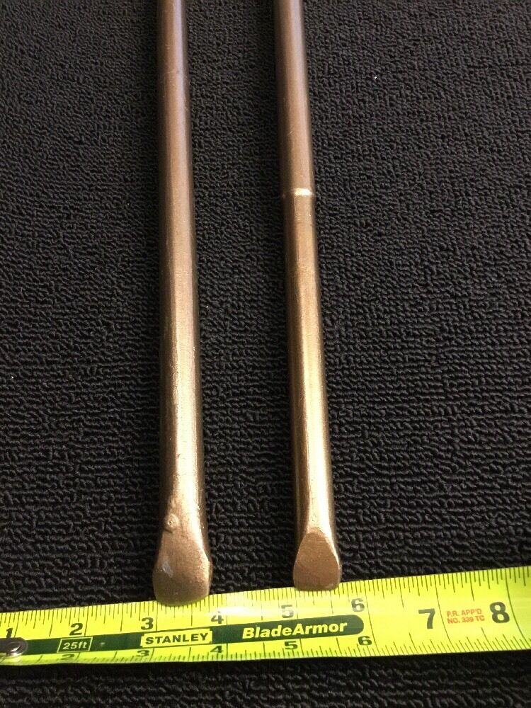 HILTI CHISEL SDS MAX SET FLAT 3/4" AND FLAT 5/8", PREOWNED