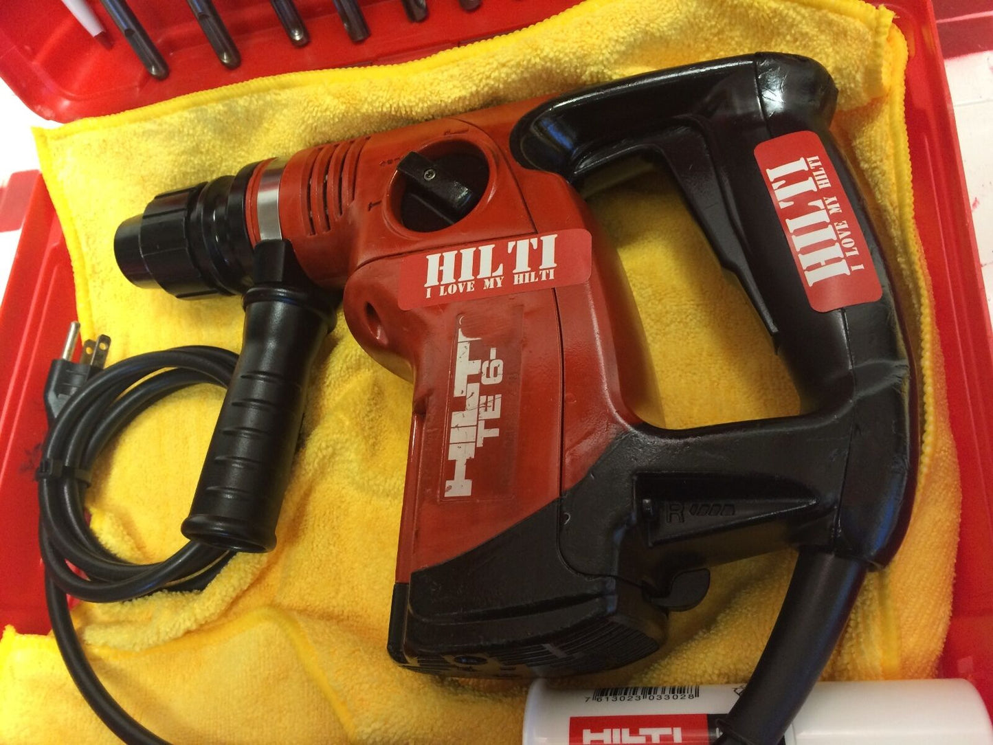 HILTI TE 6-S, PREOWNED, FREE HILTI HAT, SET OF BITS, CHISELS