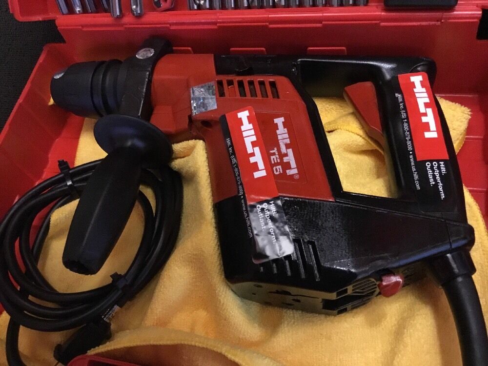 HILTI TE 5 PREOWNED, FREE LASER METER, BITS, LOT OF EXTRAS