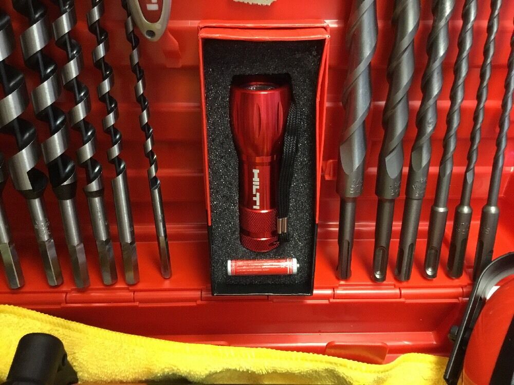 HILTI TE 5 DRILL,GREAT CONDITION