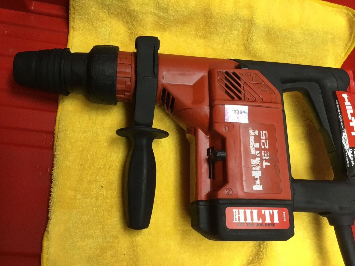 HILTI TE 25 HAMMER DRILL, PREOWNED, FREE LASER, COMPLETE SET