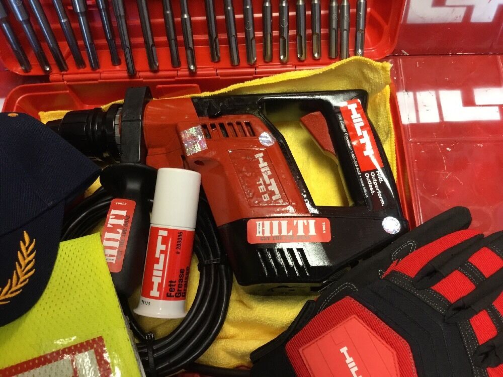 HILTI TE 5 HAMMER DRILL, FREE EXTRAS, LOADED BITS, STRONG