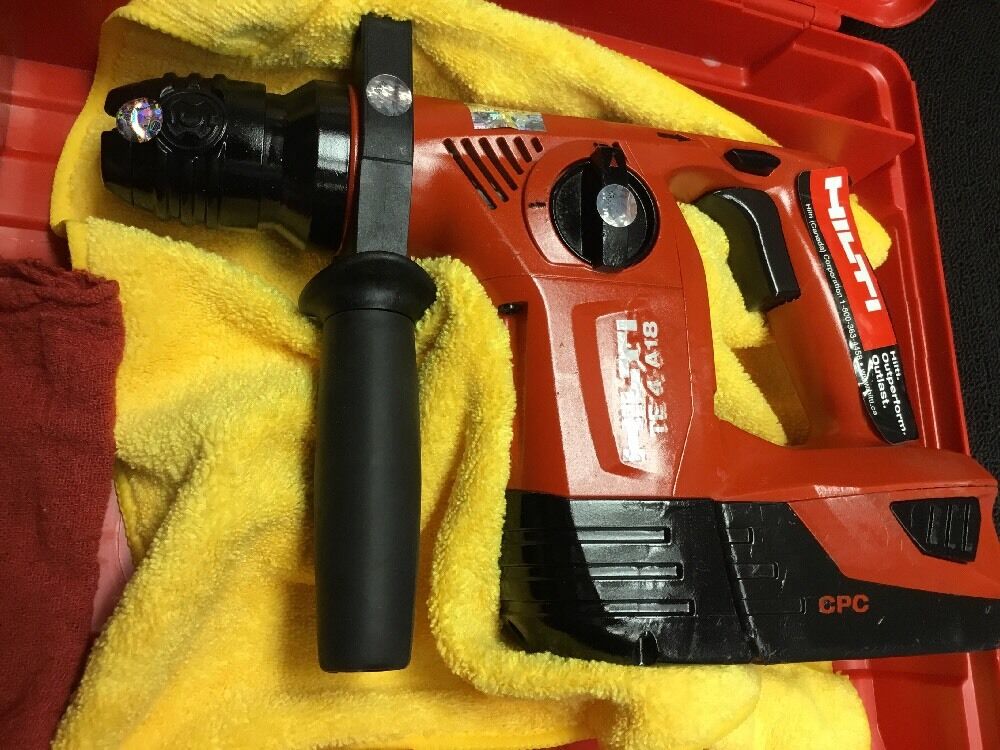 HILTI TE 4-A18 PREOWNED, FREE LASER METER, BITS AND EXTRAS