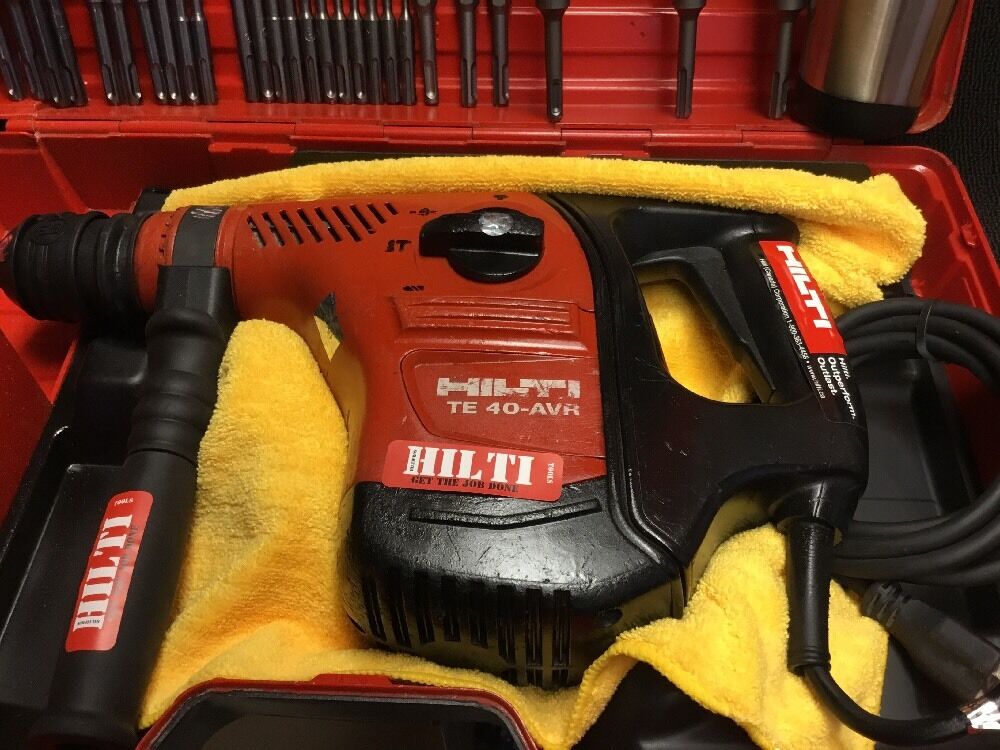 HILTI TE 40-AVR, PREOWNED, FREE BITS & CHISEL, COFFEE MUG