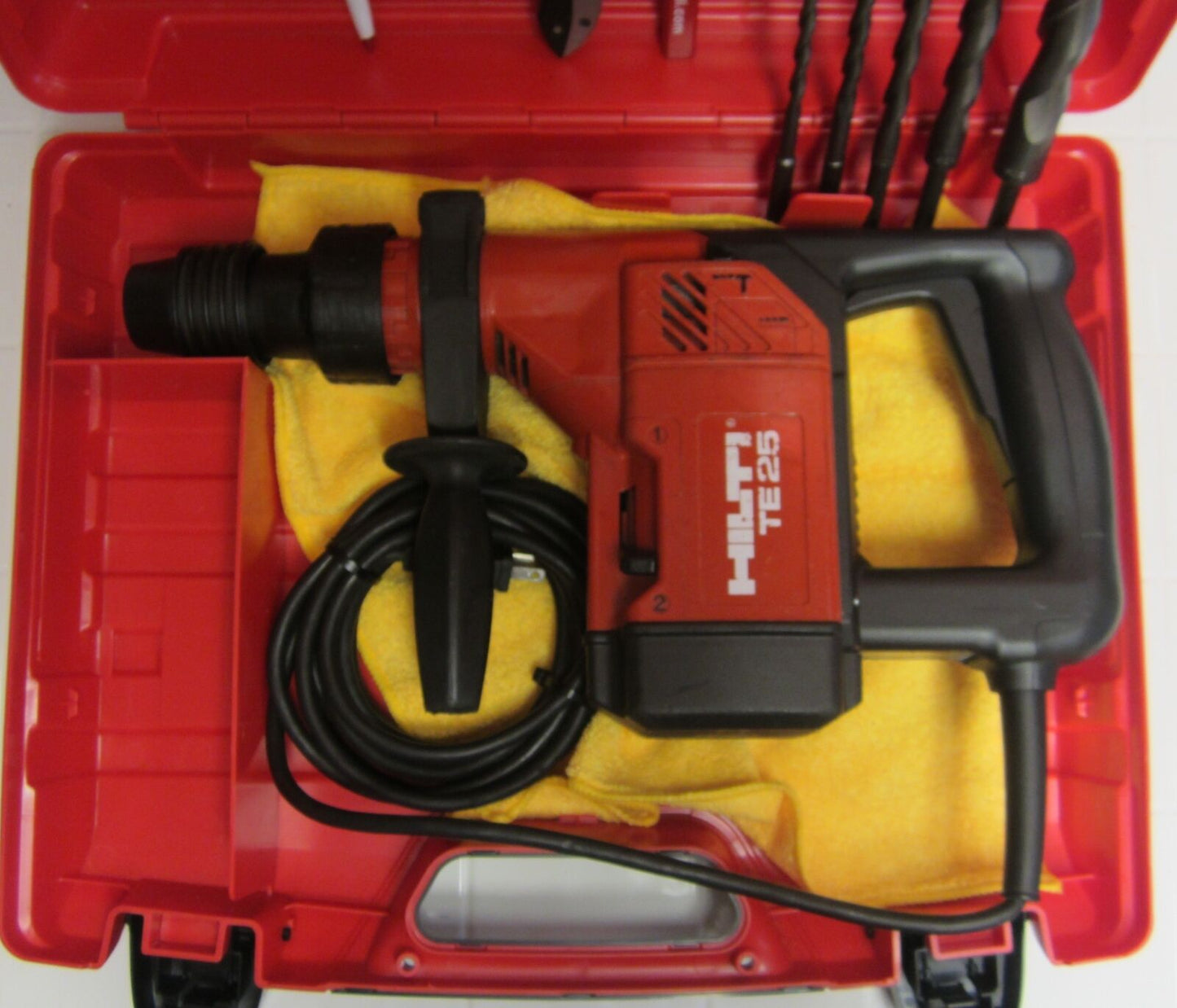 HILTI TE 25, PREOWNED, FREE BITS AND A LOT OF EXTRAS