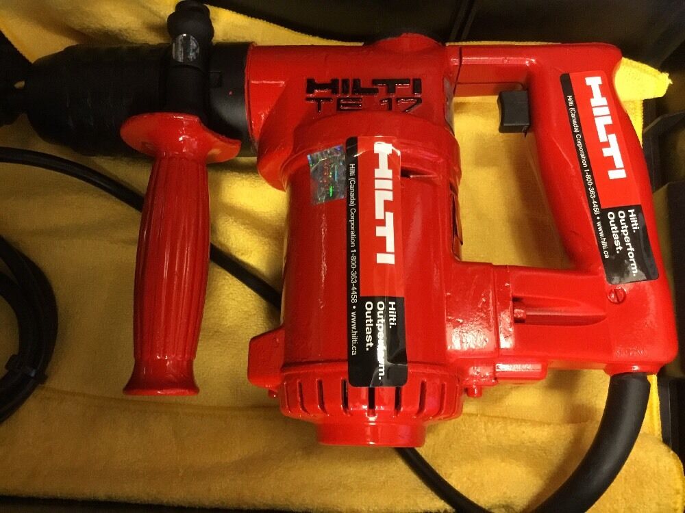 HILTI TE 17, PREOWNED, FREE LASER METER, BITS, A LOT OF EXTRAS,