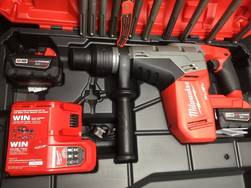 MILWAUKEE CORDLESS HAMMER DRILL, SDS MAX, FREE GRINDER, BUNCH EXTRAS, FAST SHIP