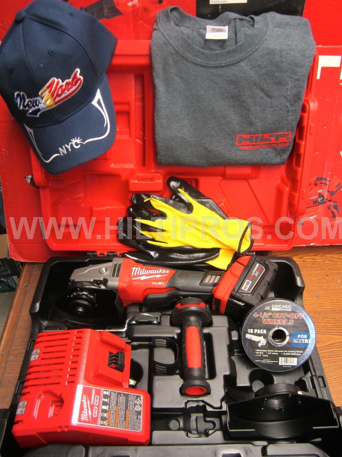 MILWAUKEE GRINDER M18, NEW , STRONG , FREE GLOVES, HAT , SHIRTS , FAST SHIP