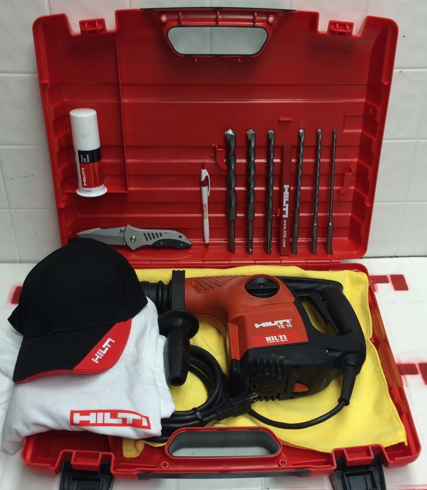 HILTI TE 16, MINT CONDITION, FREE BITS, A LOT OF EXTRAS