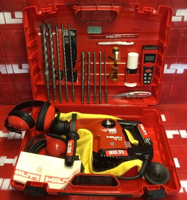 HILTI 30 ROTARY HAMMER, PREOWNED, EXCELLENT CONDITION