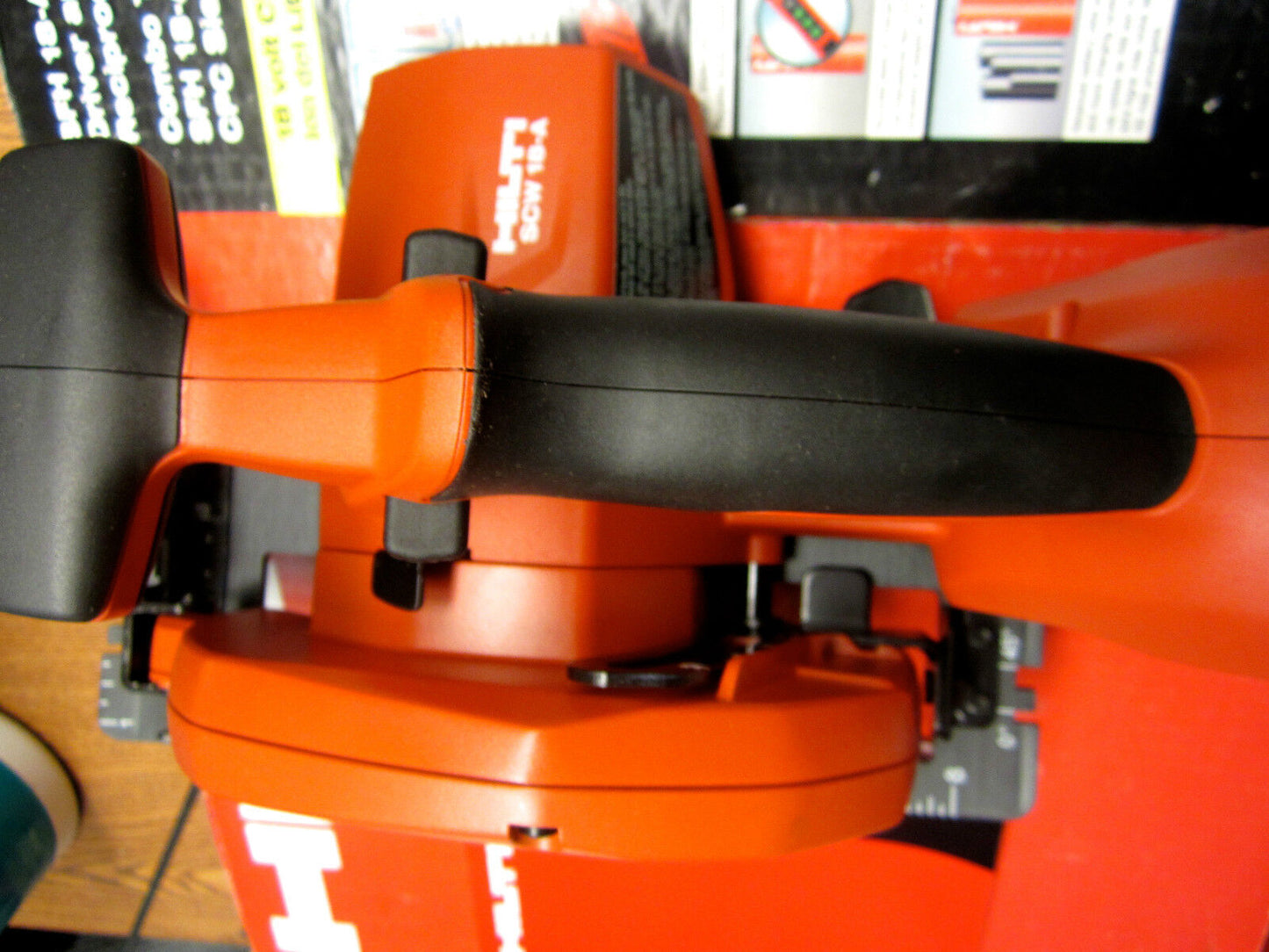 Hilti SCW 18-A CPC Cordless Circular Saw Brand New in Box (tool only)  BRAND NEW