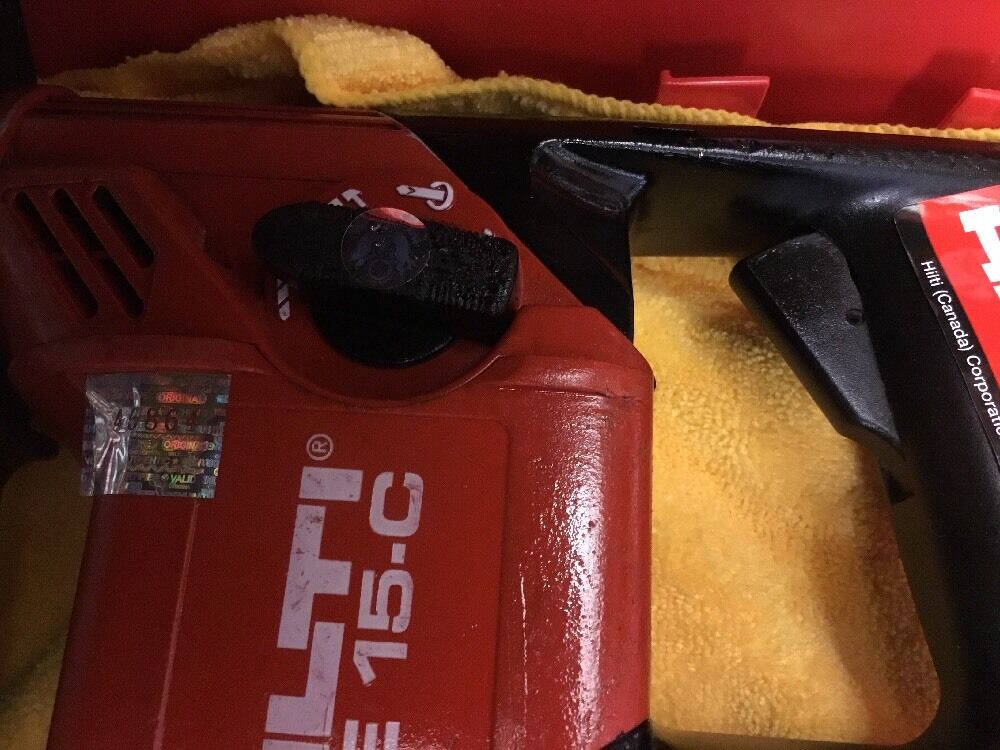 HILTI TE 15-C DRILL, EXCELLENT, FREE THERMO, BITS AND CHISEL