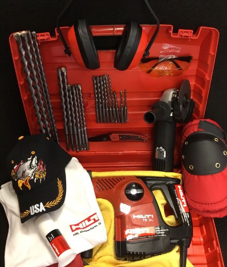 HILTI TE 30, PREOWNED , FREE ANGLE GRINDER, BITS, EXTRAS