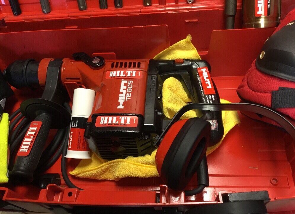 HILTI TE 505, L@@K, BREAKER, CHISELS INCLUDE, FREE EXTRAS, DURABLE, FAST SHIP