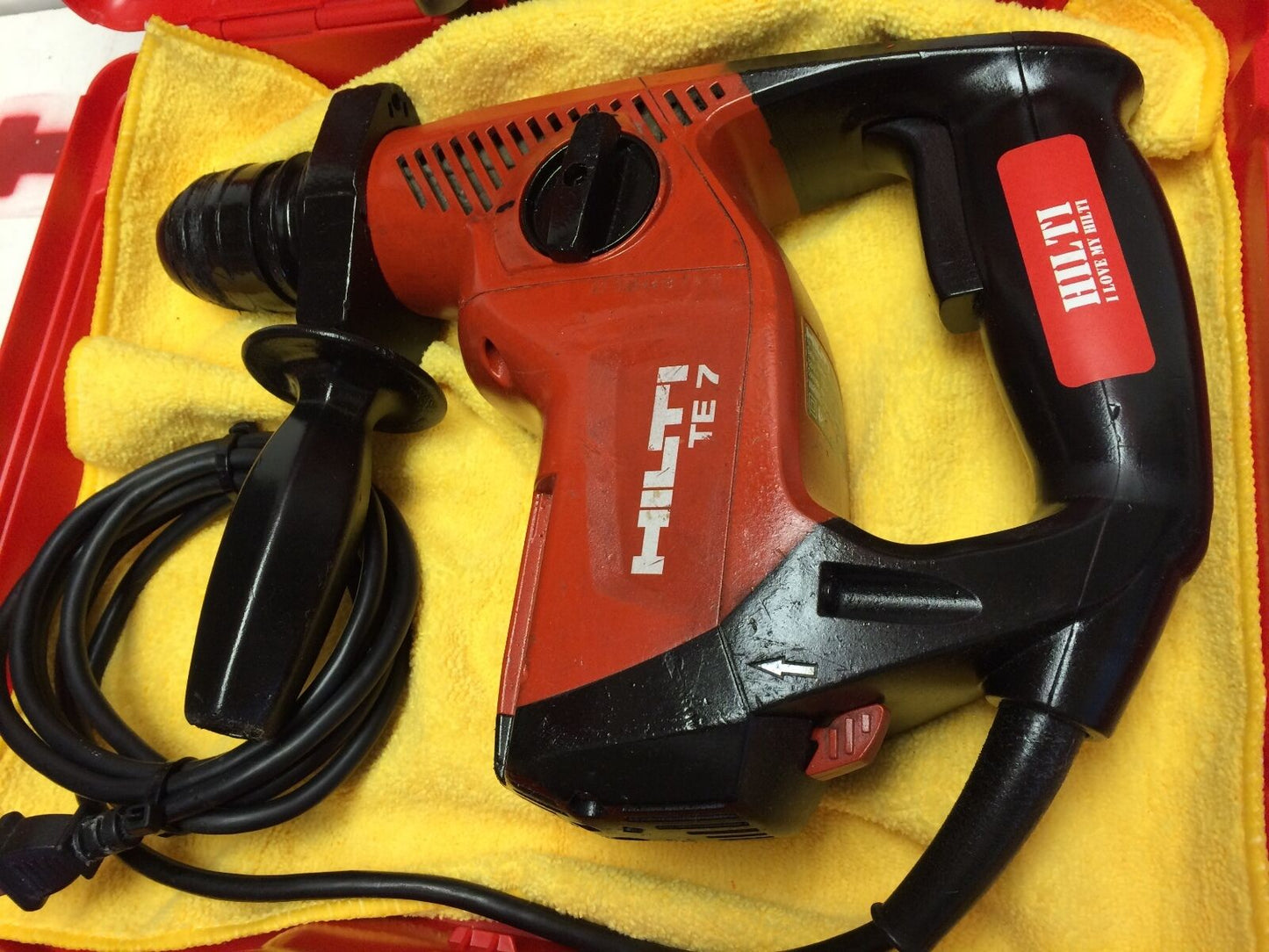 HILTI TE 7, EXCELLENT CONDITION, FREE HILTI ITEMS, BITS