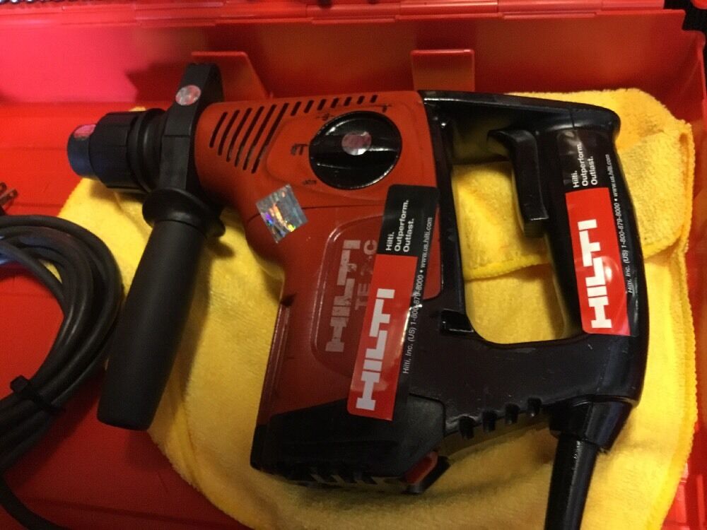 HILTI TE 7-C, PREOWNED, FREE THERMO, BITS, A LOT OF EXTRA