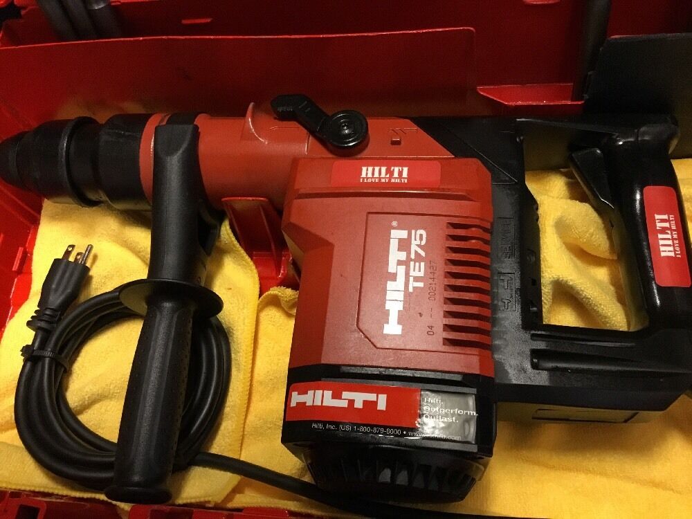 HILTI TE 75 HAMMER, GREAT CONDITION, FREE TABLET,  A LOT OF EXTRAS