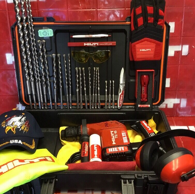 HILTI TE 15 HAMMER DRILL FREE EXTRAS, STRONG