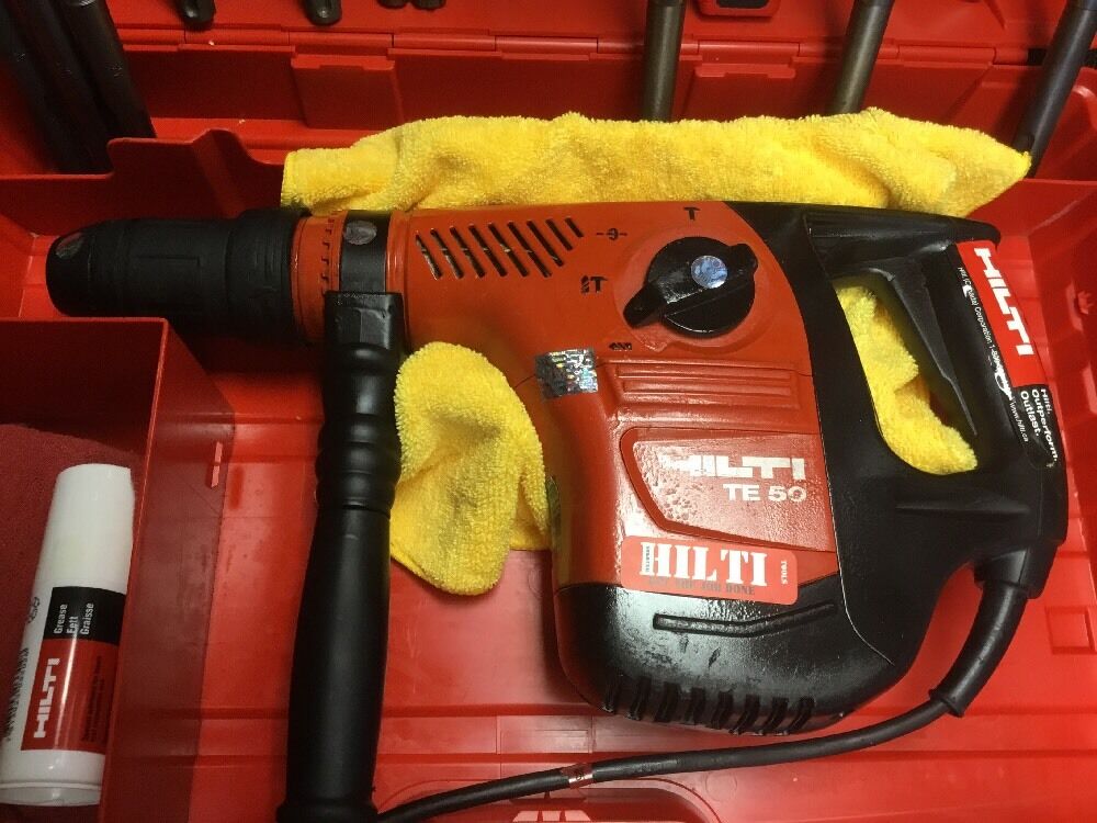 HILTI TE 50, PREOWNED, FREE BITS & CHISEL, LASER DISTANCE METER, FAST SHIP